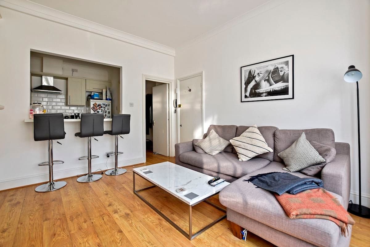 Lowfield Road, London, NW6 2PP