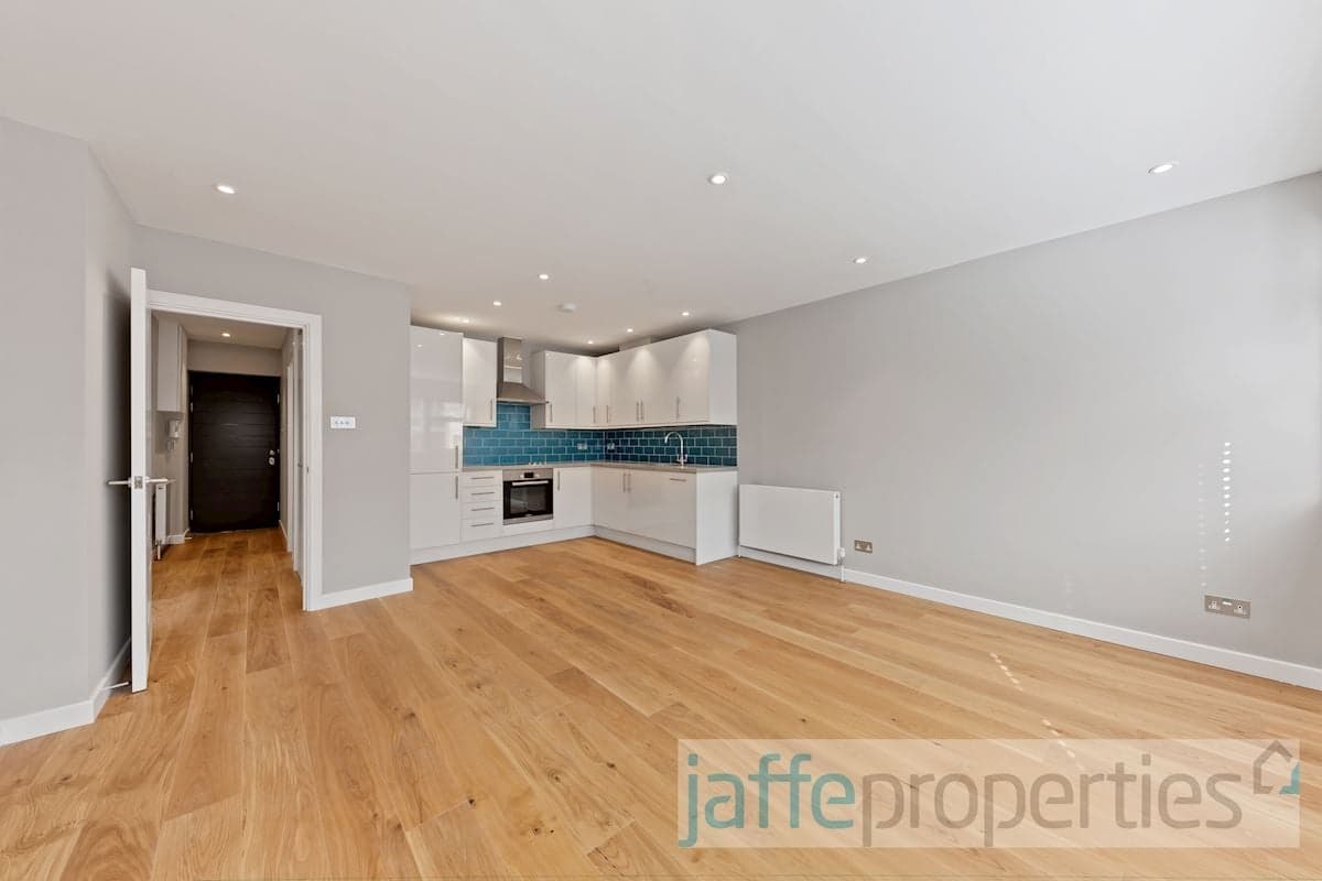 Sandwell Crescent, London, NW6 1PB